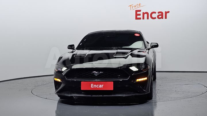 Ford Mustang 2018 — 3