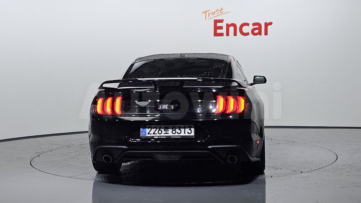 Ford Mustang 2018 — 4