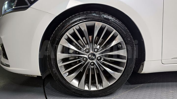 Kia K7 2017 — 5