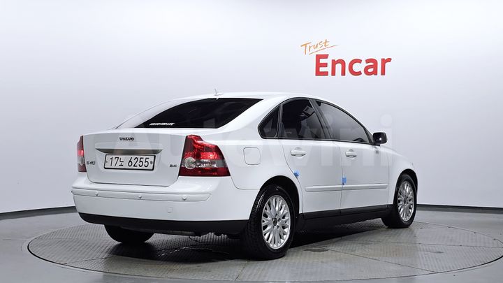 Volvo S40