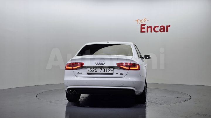 Audi A4 2015 — 4