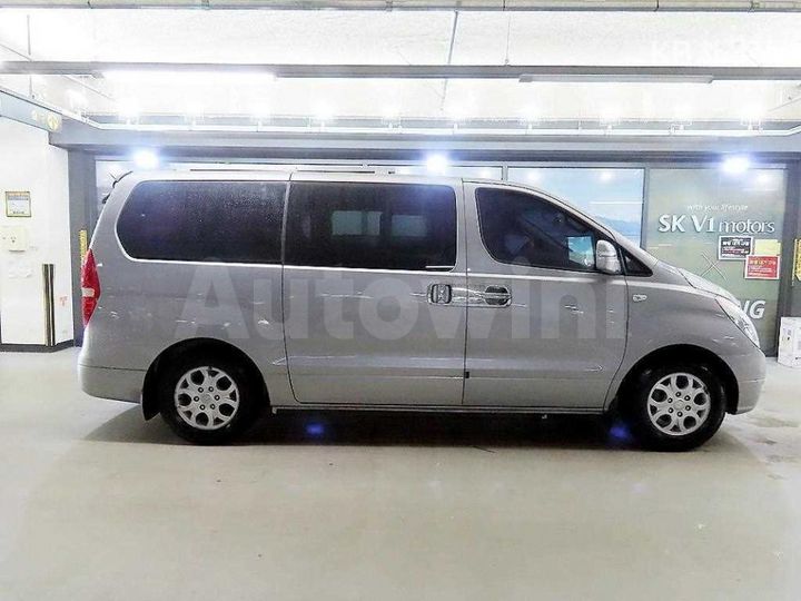 Hyundai Starex 2011 — 3