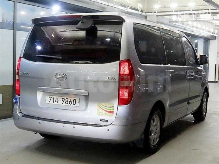 Hyundai Starex 2011 — 4