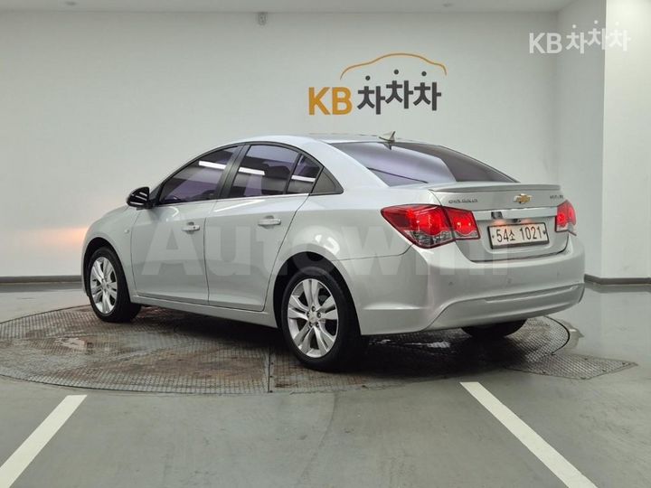 Chevrolet Cruze 2013 — 3