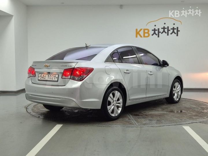 Chevrolet Cruze 2013 — 4