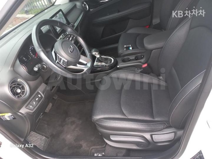Kia K3 2019 — 5