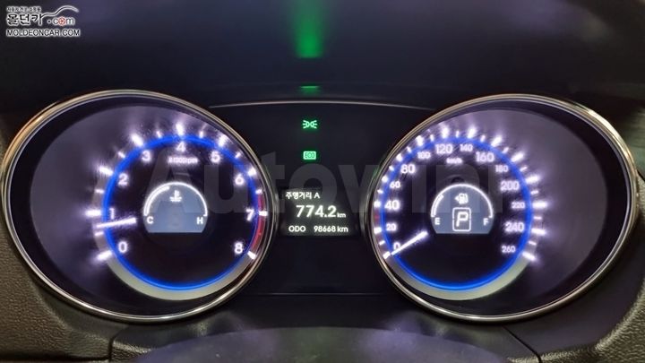 Hyundai Sonata 2010 — 5