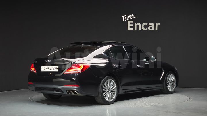 Genesis G70 2020 — 2
