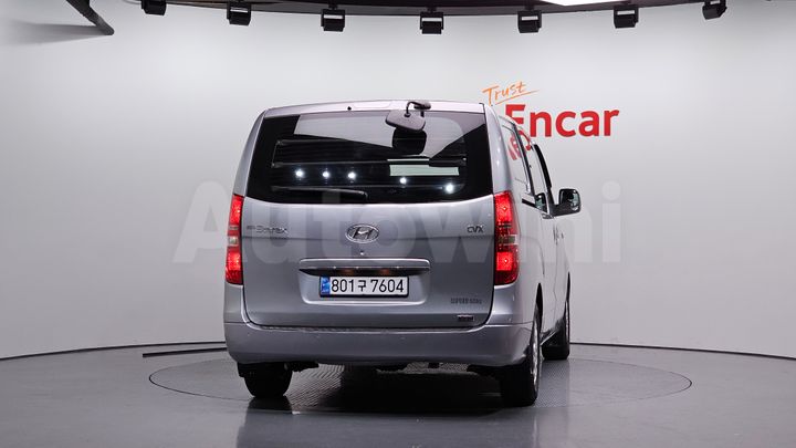Hyundai Starex 2013 — 4