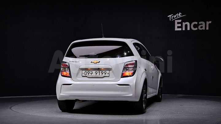 Chevrolet Aveo 2018 — 4
