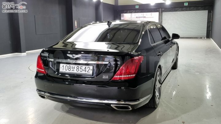 Genesis EQ900 2016 — 2