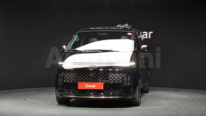 Hyundai Staria 2023 — 3