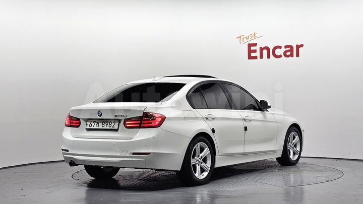 BMW 3 Series 2015 — 2