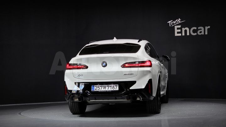 BMW X4 2023 — 4