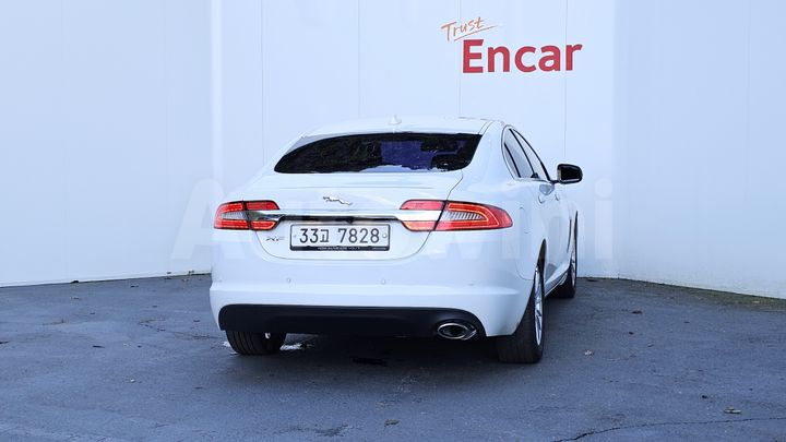 Jaguar XF 2014 — 4