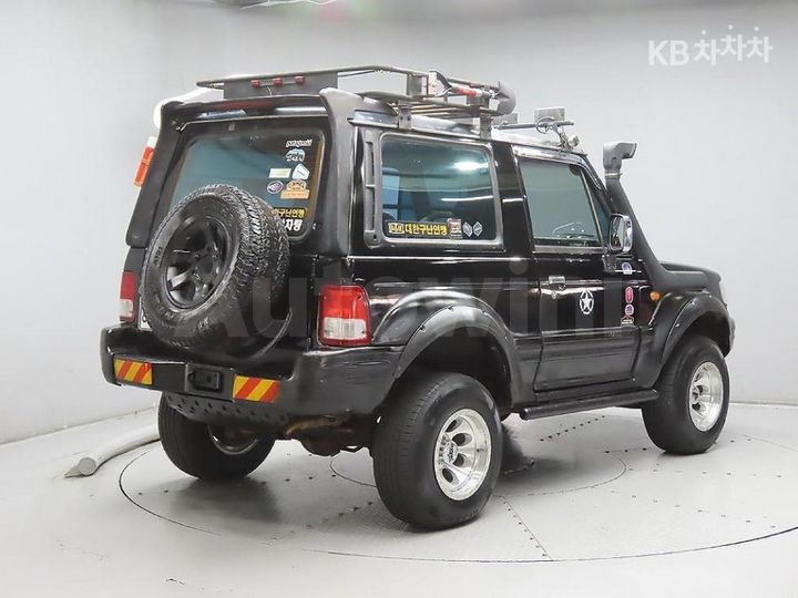 Hyundai Galloper 2000 — 4