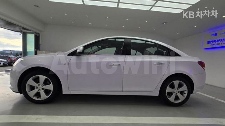 Chevrolet Cruze 2012 — 2