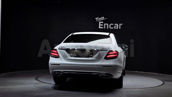 Mercedes Benz E Class 2020 — 4