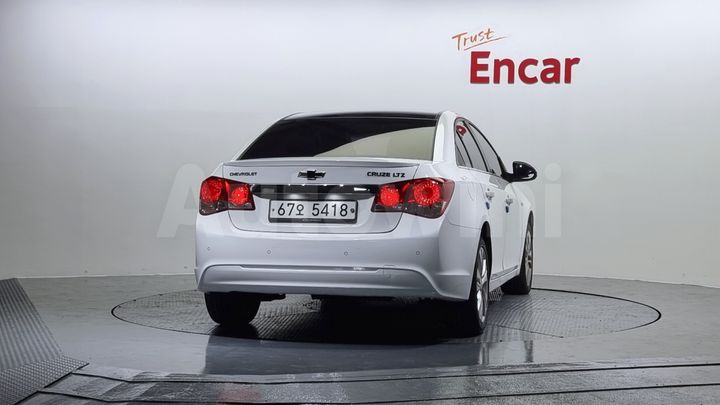 Chevrolet Cruze 2013 — 4