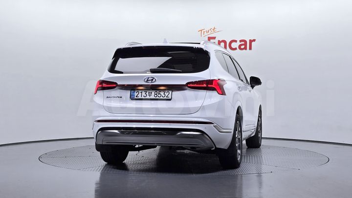 Hyundai SantaFe 2023 — 4