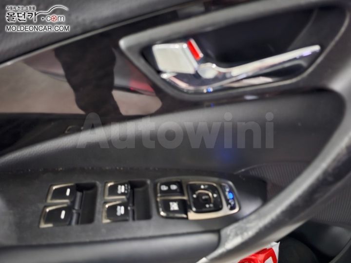 Hyundai Grandeur 2011 — 5