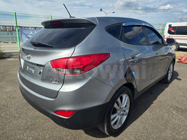 Hyundai Tucson 2011 — 5