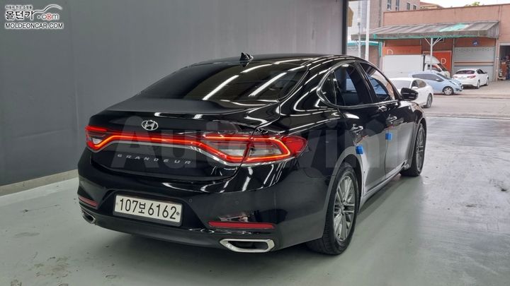 Hyundai Grandeur 2016 — 2