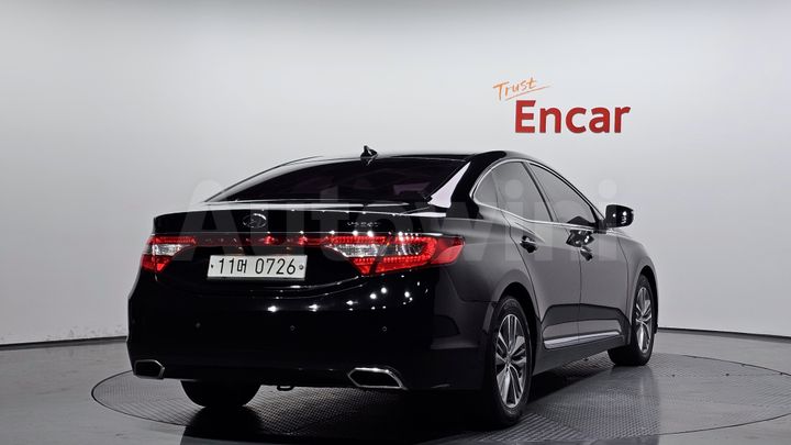 Hyundai Grandeur 2017 — 2