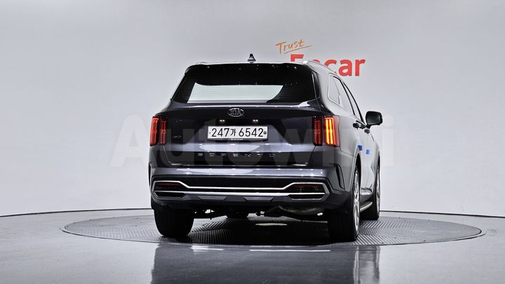 Kia Sorento 2021 — 4