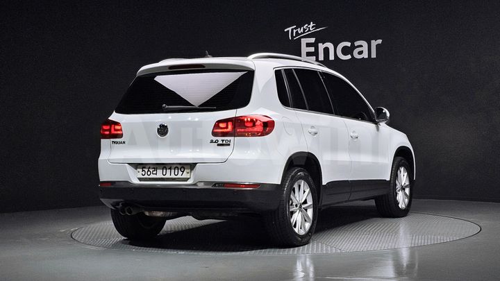 Volkswagen Tiguan 2016 — 2
