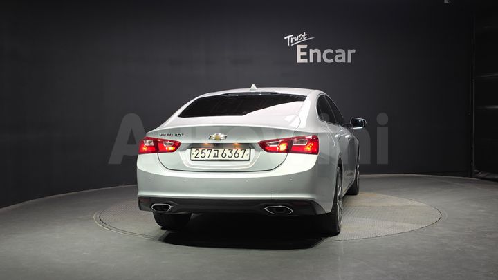 Chevrolet Malibu 2017 — 4