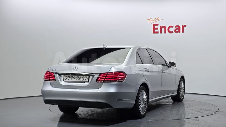 Mercedes-Benz E Class 2014 — 2