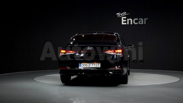 Hyundai Avante 2023 — 4