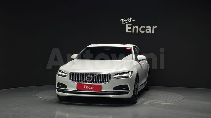Volvo S90 2024 — 3