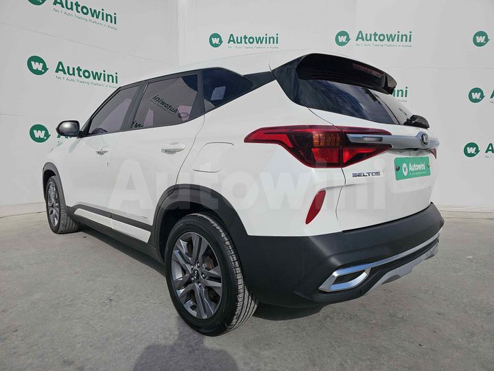 Kia Seltos 2021 — 3