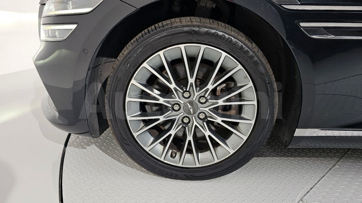 Genesis G80 2022 — 5