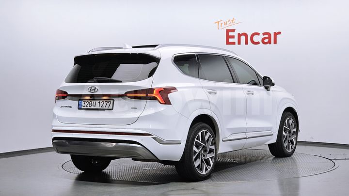 Hyundai SantaFe 2023 — 2
