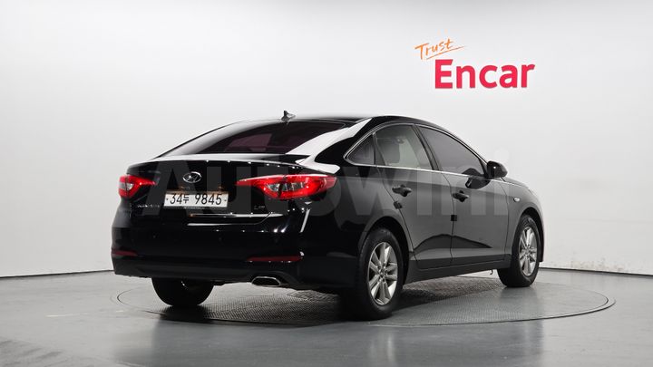 Hyundai Sonata 2015 — 2