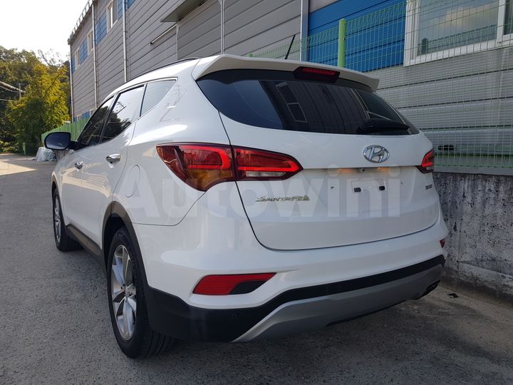 Hyundai SantaFe 2016 — 5