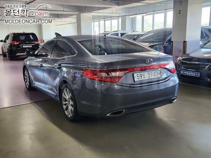 Hyundai Grandeur 2012 — 3