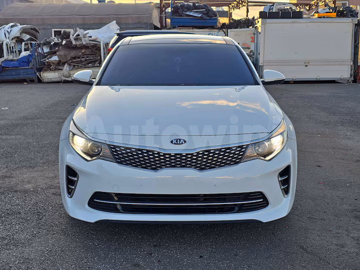 Kia K5 2016 — 2