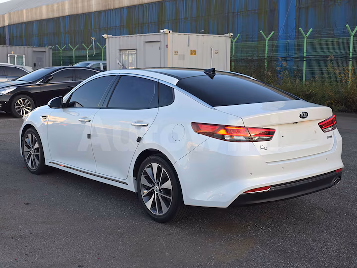 Kia K5 2016 — 4
