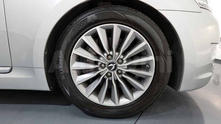 Hyundai Equus 2014 — 5