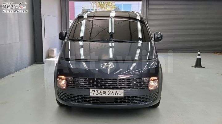 Hyundai Staria 2021 — 3