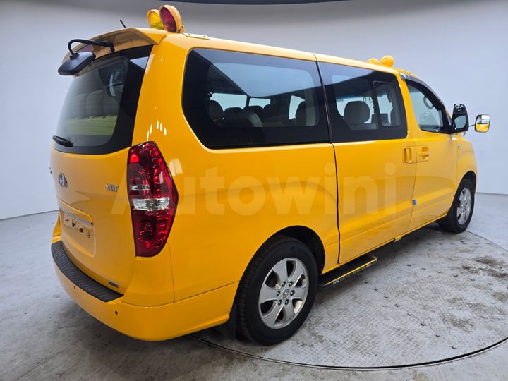 Hyundai Starex 2019 — 4