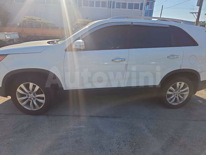 Kia Sorento 2010 — 3
