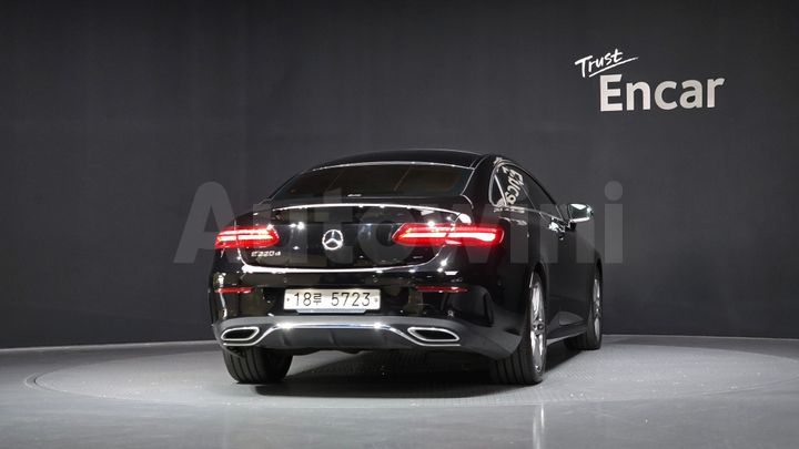 Mercedes Benz E Class 2019 — 4