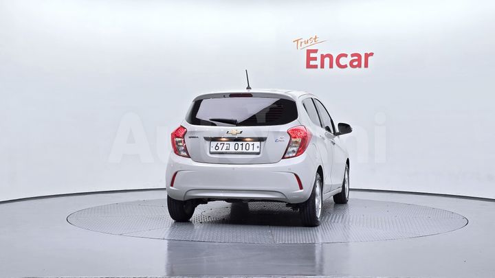 Chevrolet Spark 2017 — 4