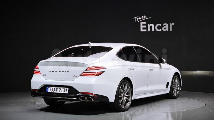 Genesis G70 2021 — 2