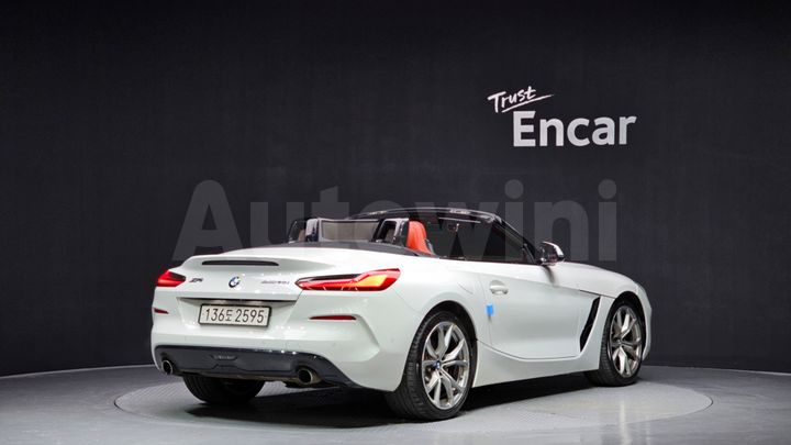 BMW Z4 2021 — 2